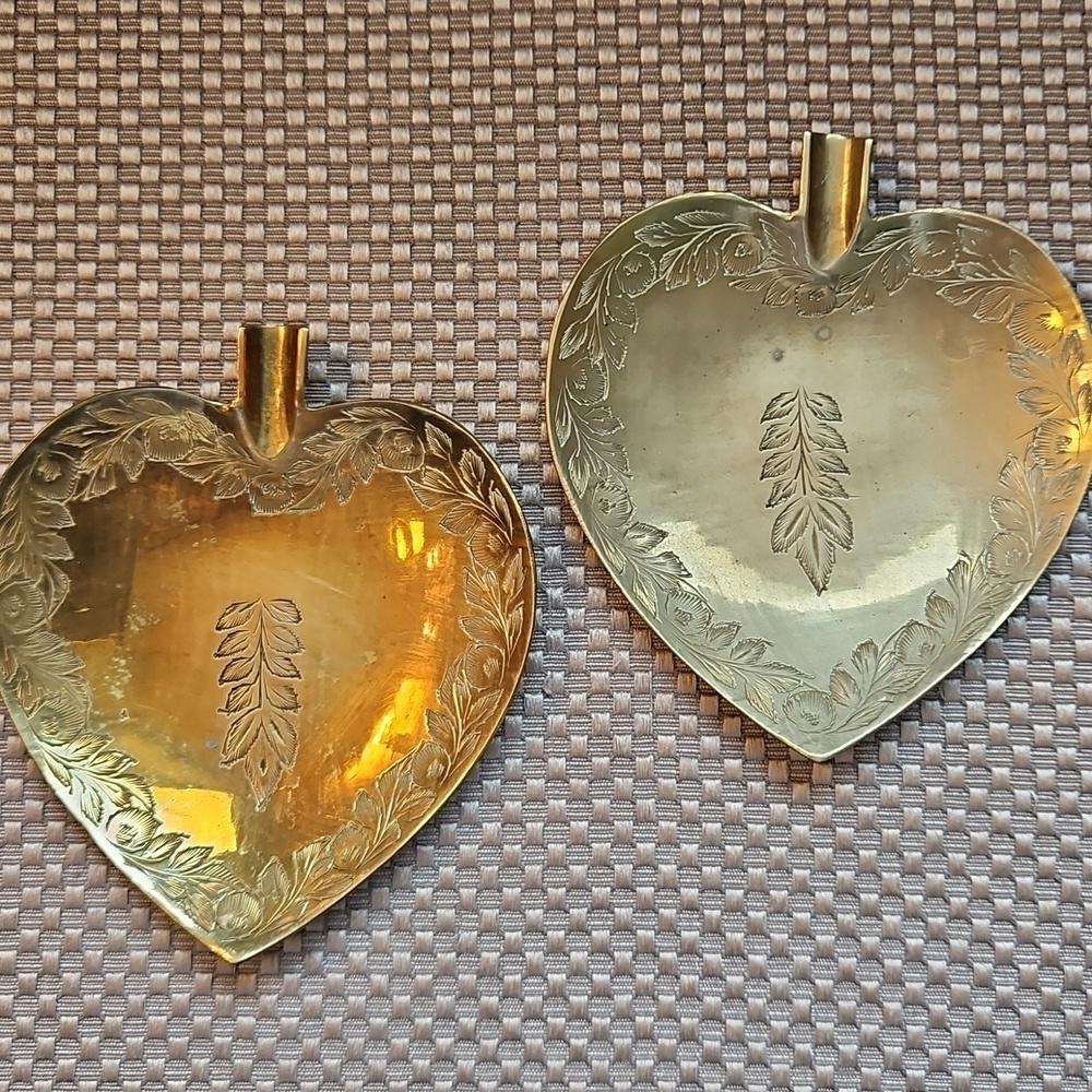 Vintage Brass Ashtray Set Etched Engraved Leaves Made in India 1950's? Rare!